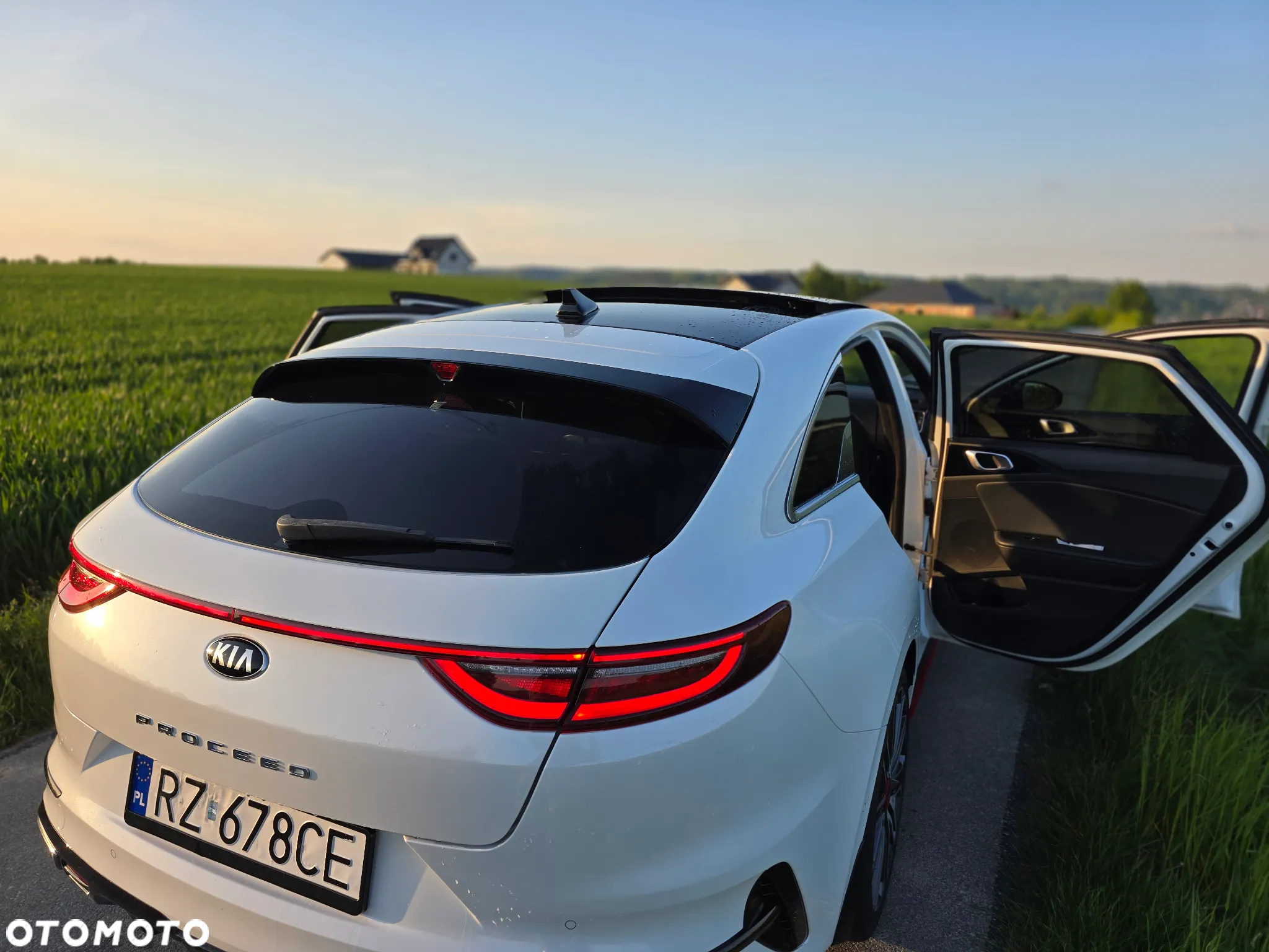 Kia ProCeed 1.6 T-GDI GT DCT - 6