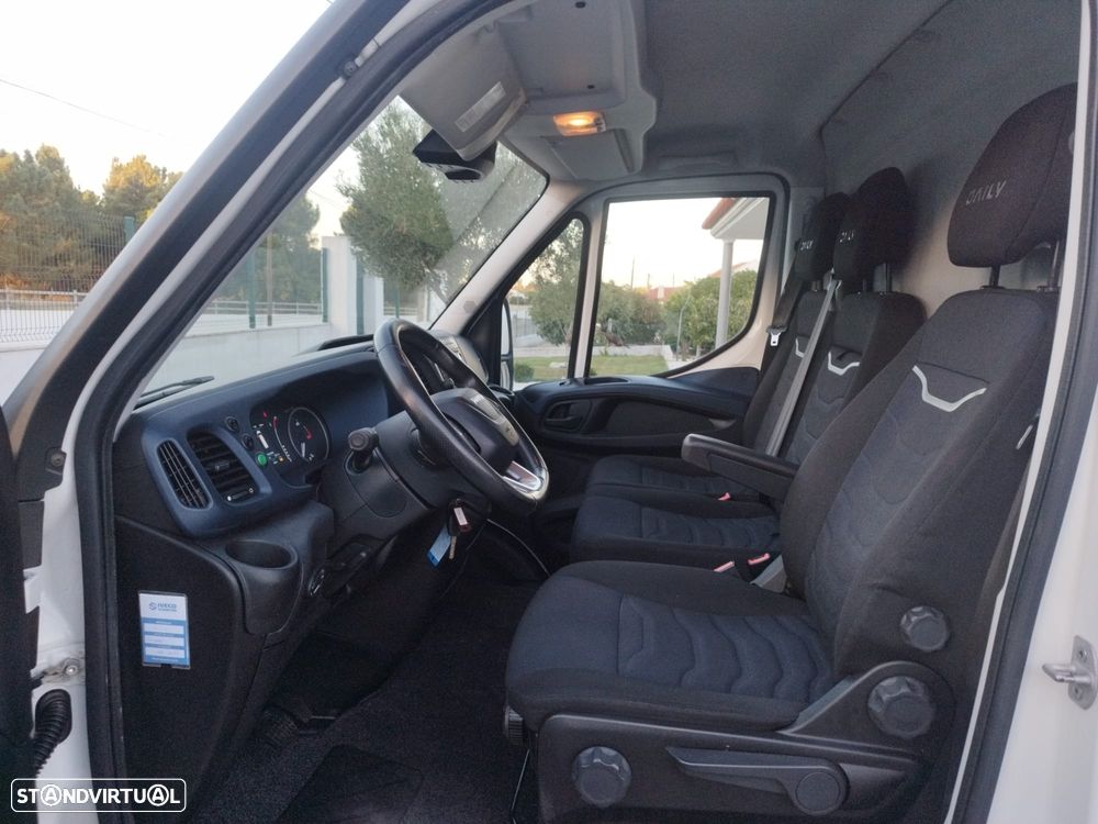 Iveco Daily 35S16 L3H2  Caixa automática 8 velocidades - 17