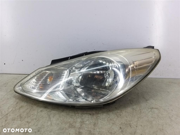 Reflektor lampa przód lewa HYUNDAI I10 I 2008-2010R PRZED LIFT SAMLIP
