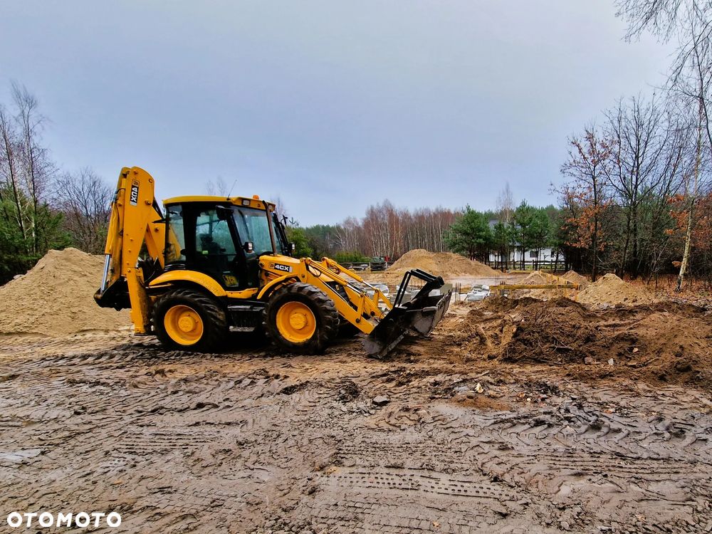 JCB 4CX - 6