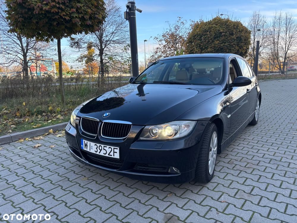 BMW Seria 3 320i - 6