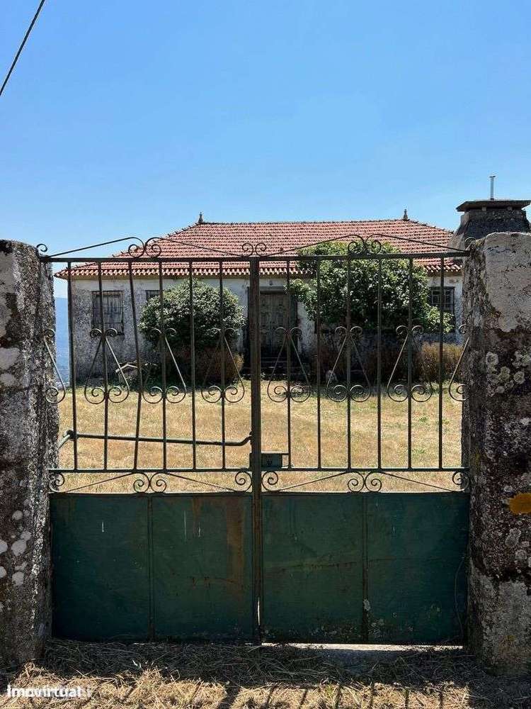 Quintinha com Casa Senhorial em Baião - Grande imagem: 2/26