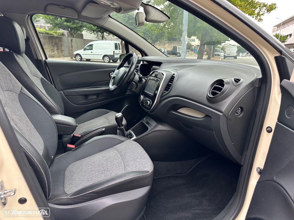 Renault Captur ENERGY TCe 90 S&S Intens - 48