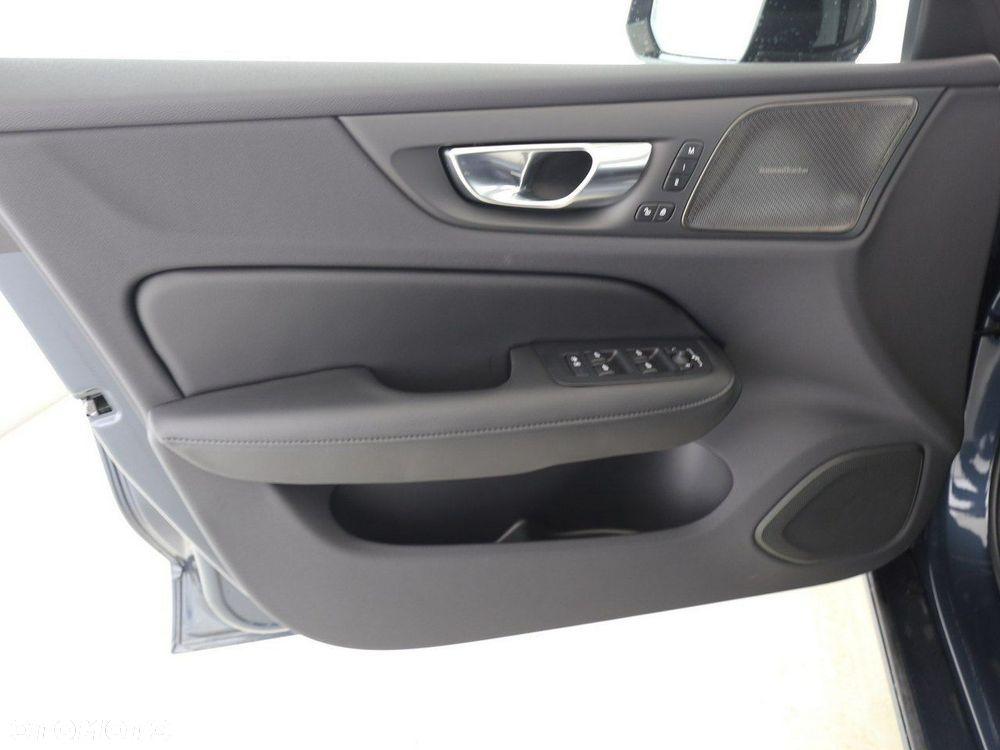 Volvo S60 T8 Recharge AWD Ultimate Dark - 10