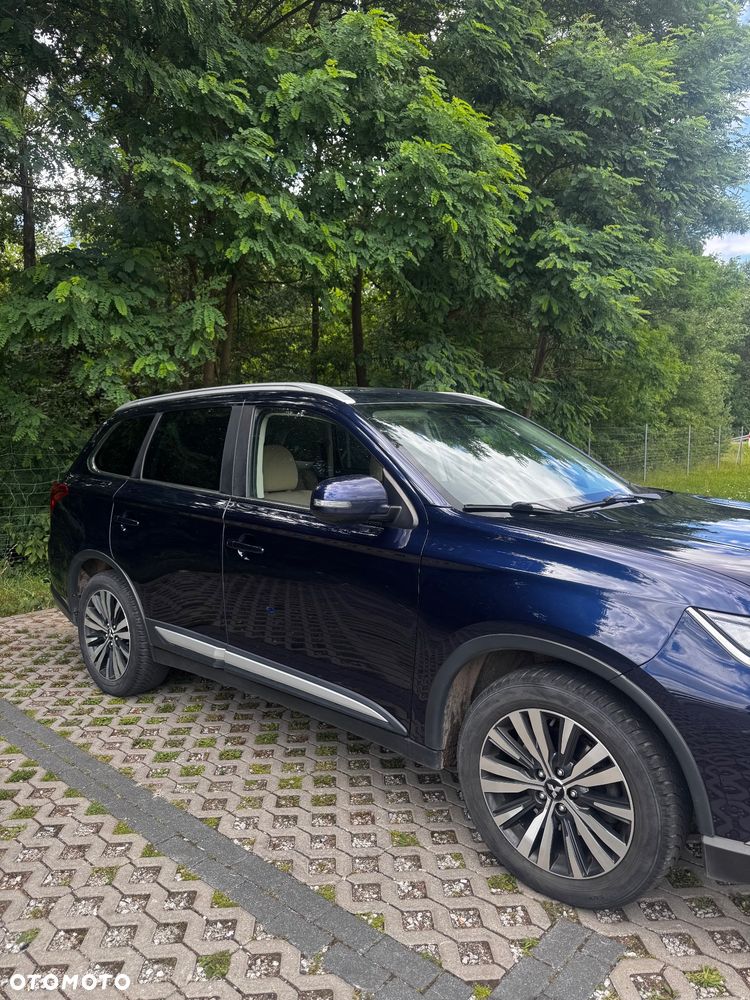 Mitsubishi Outlander 2.0 Intense 4WD CVT - 2