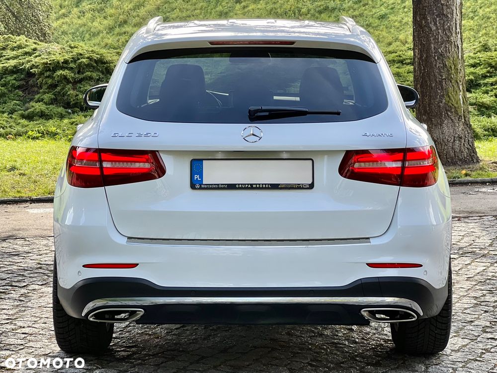 Mercedes-Benz GLC 250 4-Matic - 5