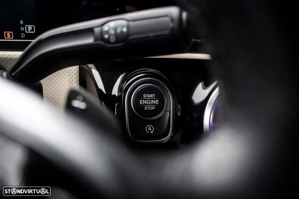 Mercedes-Benz CLA 180 d Progressive Aut. - 17