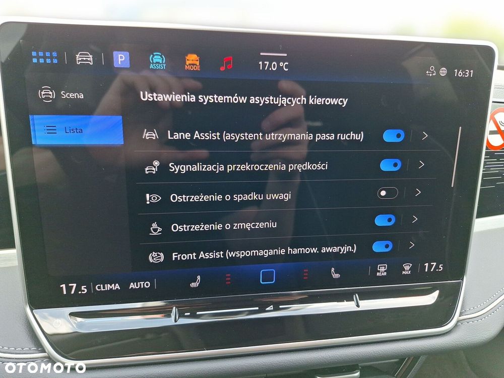 Volkswagen Passat - 23