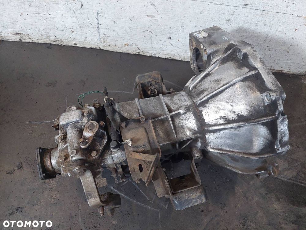 SKRZYNIA BIEGÓW KIA BONGO K2700 II 2.7 D MANUAL 5 BIEGÓW - 6