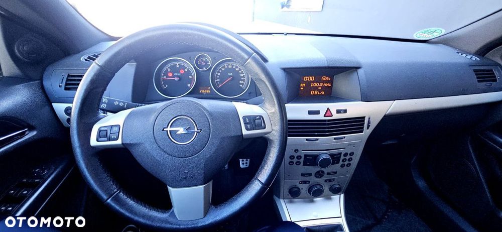 Opel Astra 1.9 CDTI Endless Summer - 6