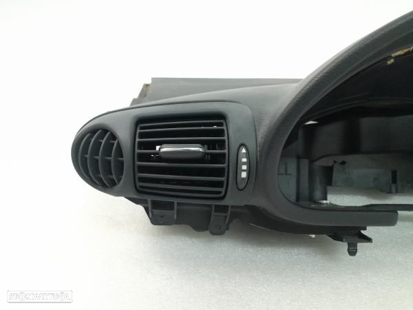 Tablier Mercedes-Benz C-Class (W203) - 3