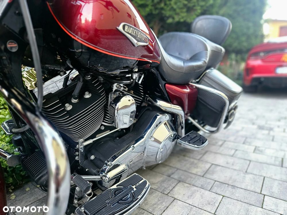 Harley-Davidson Touring Road King - 22