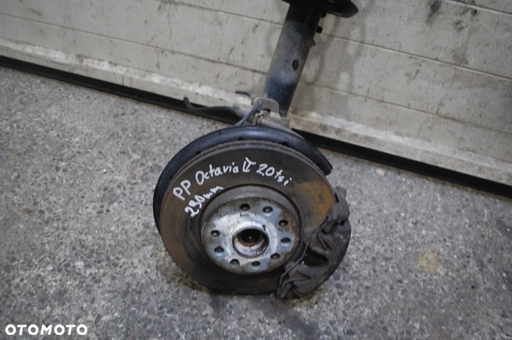 ZWROTNICA MCPERSON LEWY PRAWY PRZÓD PRZEDNI SKODA OCTAVIA II 2.0 FSI 2.0 TDI 290MM AUDI A3 8P SEAT LEON II VW JETTA V 1.6 TDI GOLF V - 4