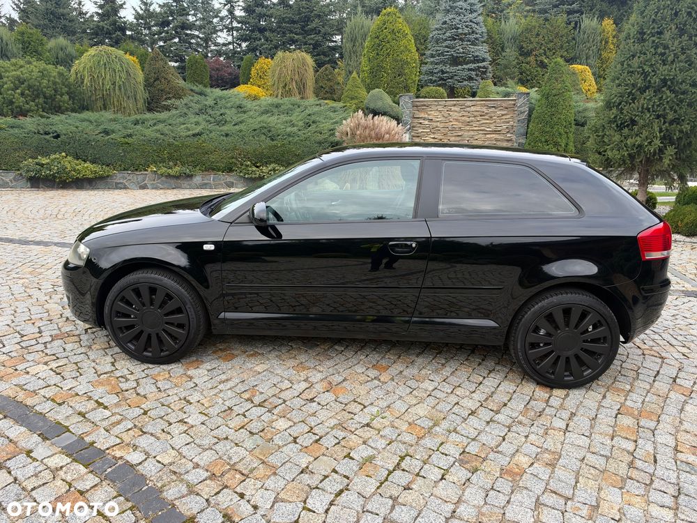 Audi A3 Sportback - 12