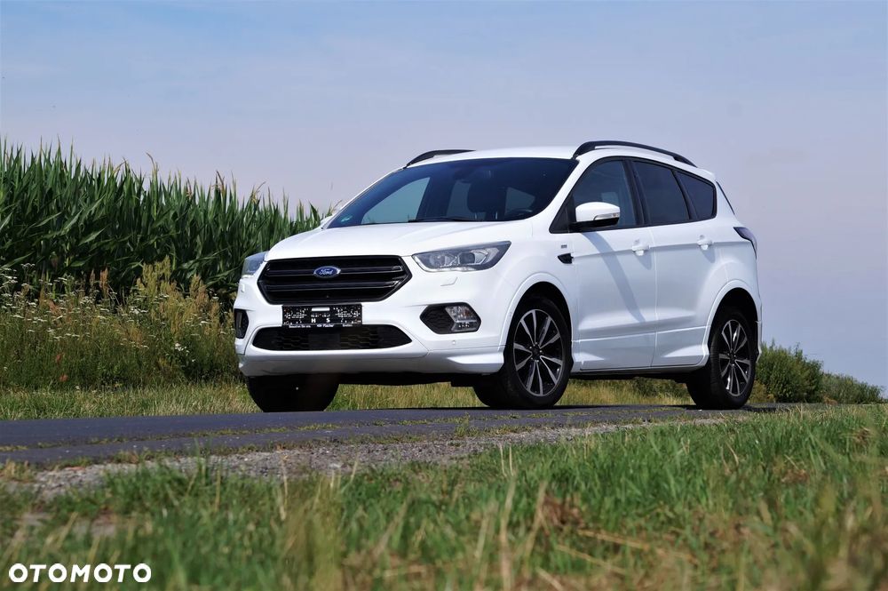 Ford Kuga - 8
