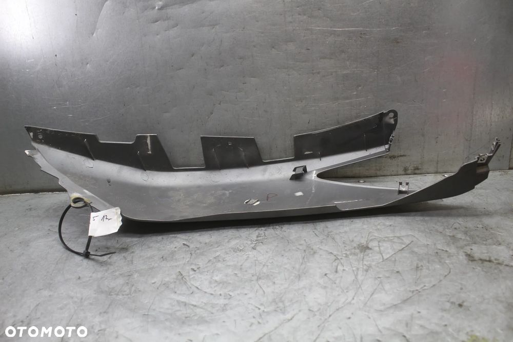 Yamaha Xmax X Max 125 12r Bok boczek owiewak ogon prawy - 3