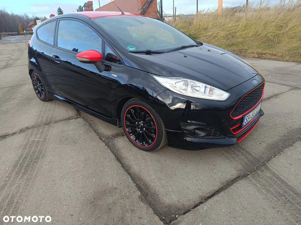 Ford Fiesta 1.0 EcoBoost S&S ST-LINE - 11