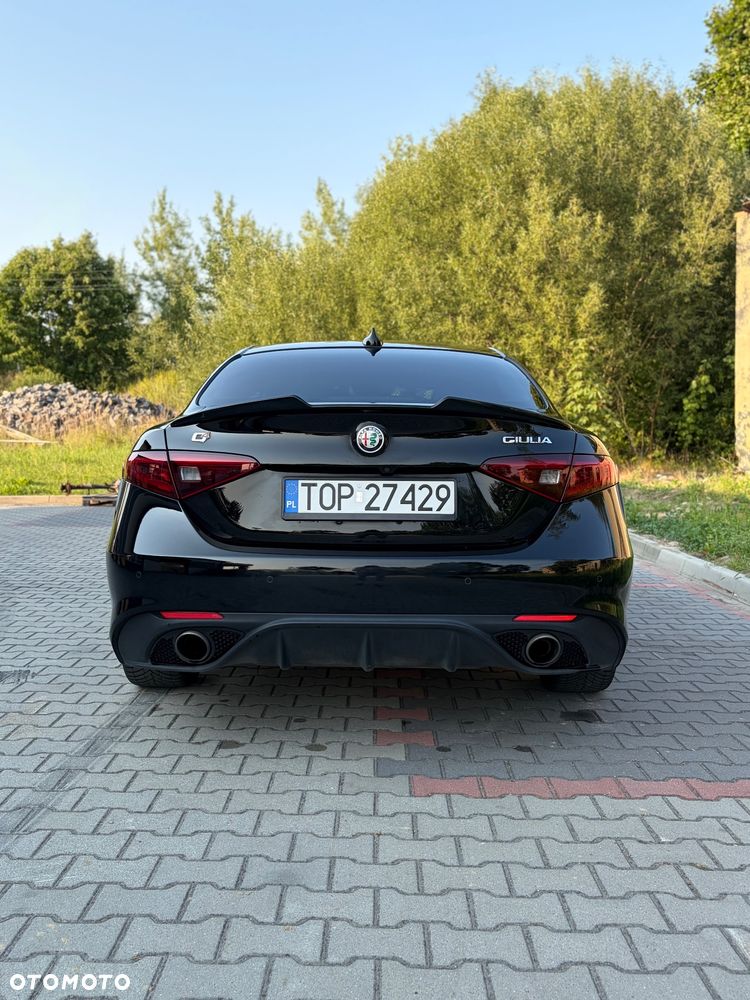 Alfa Romeo Giulia 2.0 Turbo Veloce TI Q4 - 4