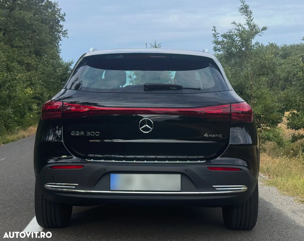 Mercedes-Benz EQA - 2