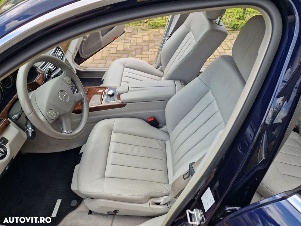 Mercedes-Benz E 250 CDI 4MATIC 7G-TRONIC Elegance - 25