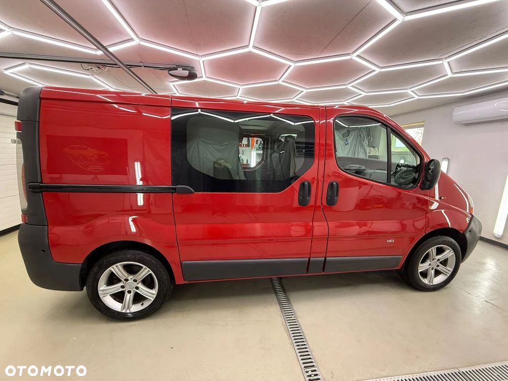 Renault Trafic - 19