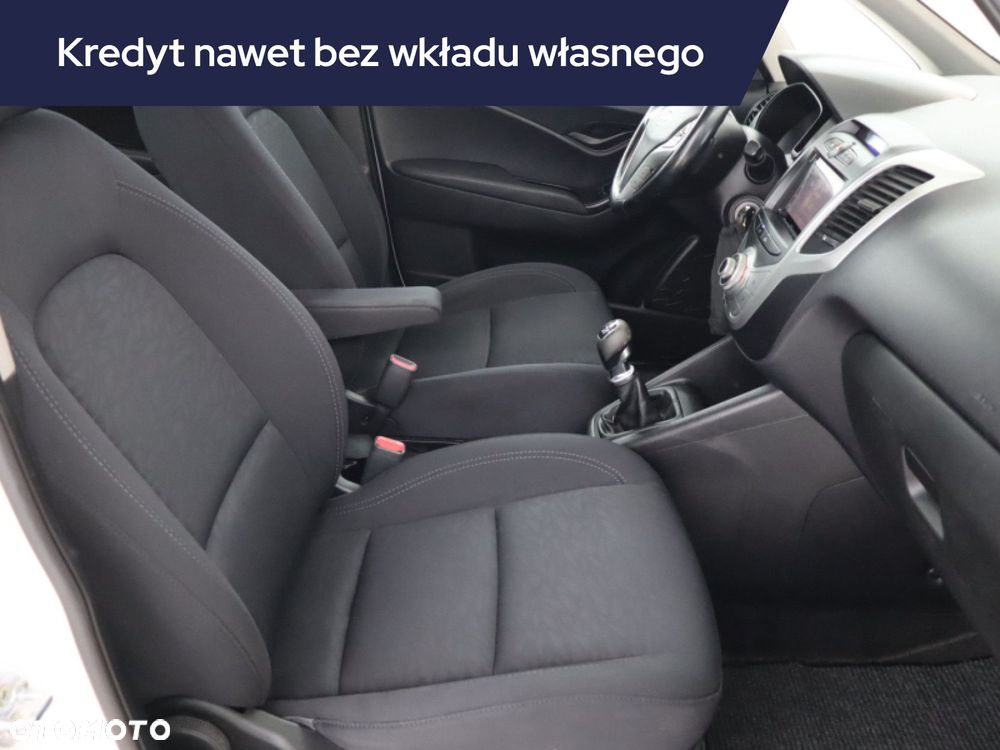 Hyundai ix20 - 11
