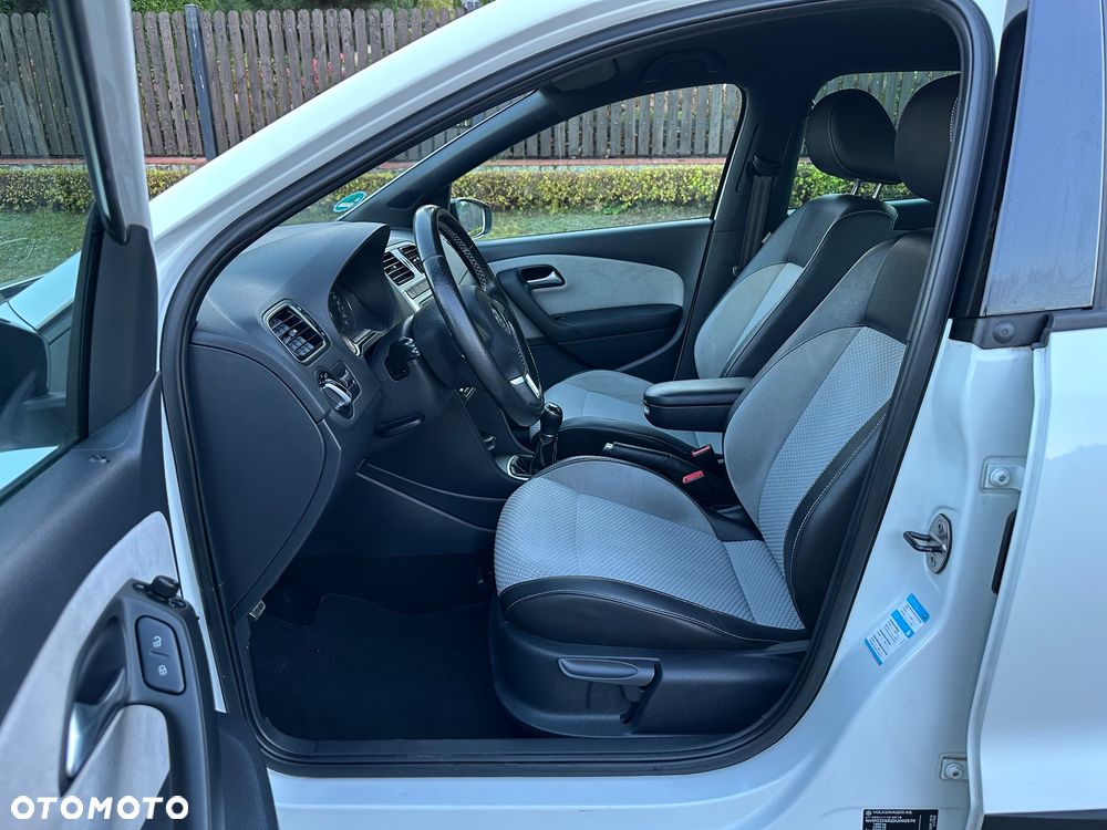 Volkswagen Polo Cross 1.6 TDI DPF - 22