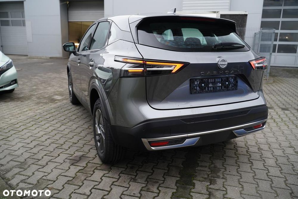 Nissan Qashqai 1.3 DIG-T mHEV Acenta Xtronic - 6