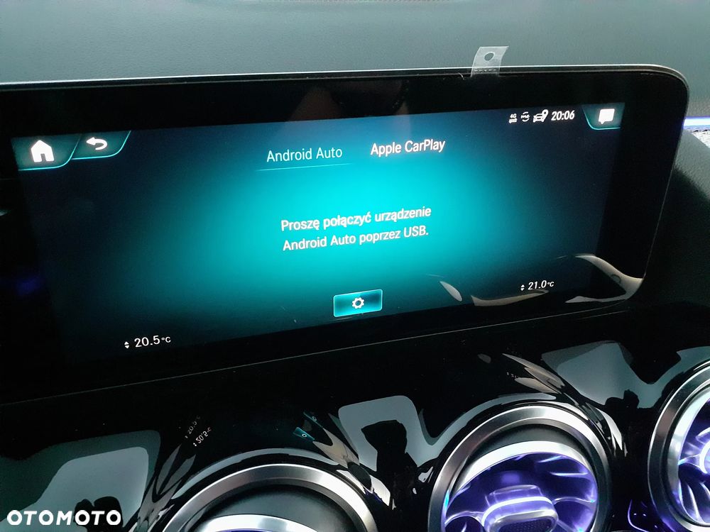 Mercedes-Benz GLA 200 AMG Line - 33