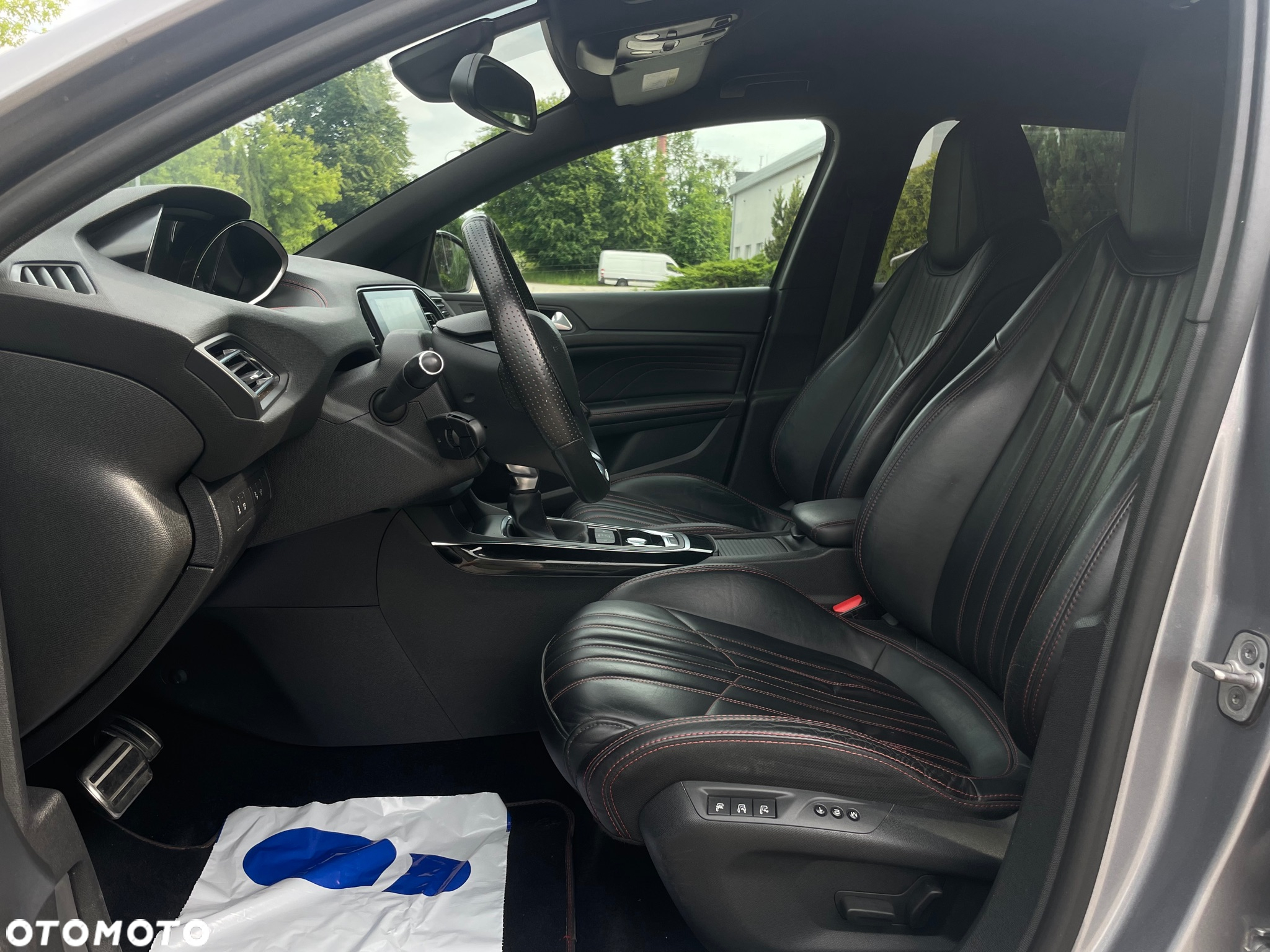 Peugeot 308 SW BlueHDi 120 EAT6 Stop & Start GT-Line Edition - 6