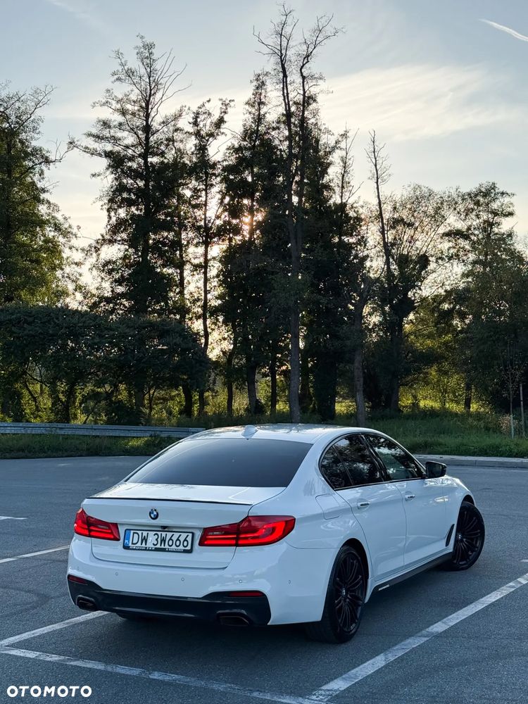 BMW Seria 5 520d xDrive M Sport sport - 6