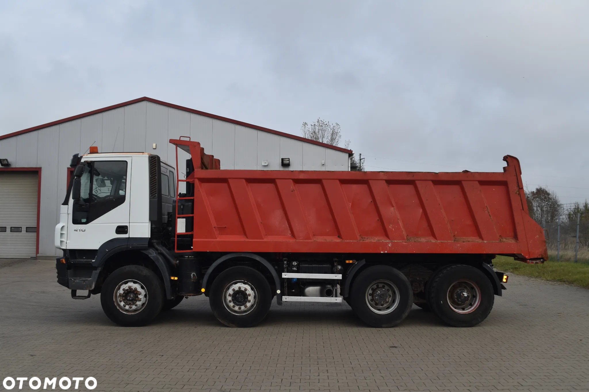 Iveco Trakker - 4