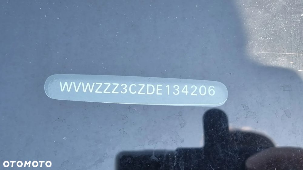 Volkswagen Passat 1.6 TDI Trendline - 27