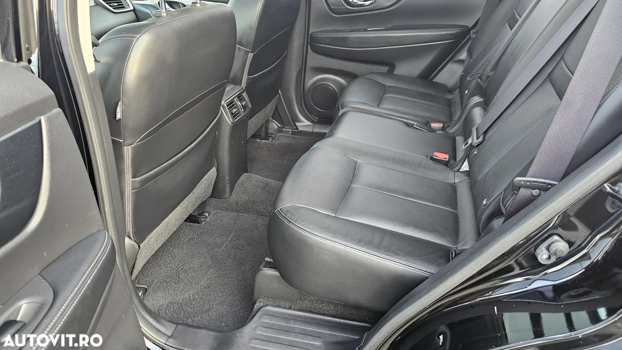 Nissan X-Trail 2.0 dCi ALL-MODE 4x4i Xtronic Tekna - 20