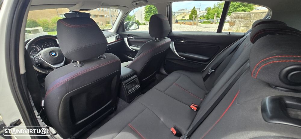 BMW 118 dA Line Sport - 18