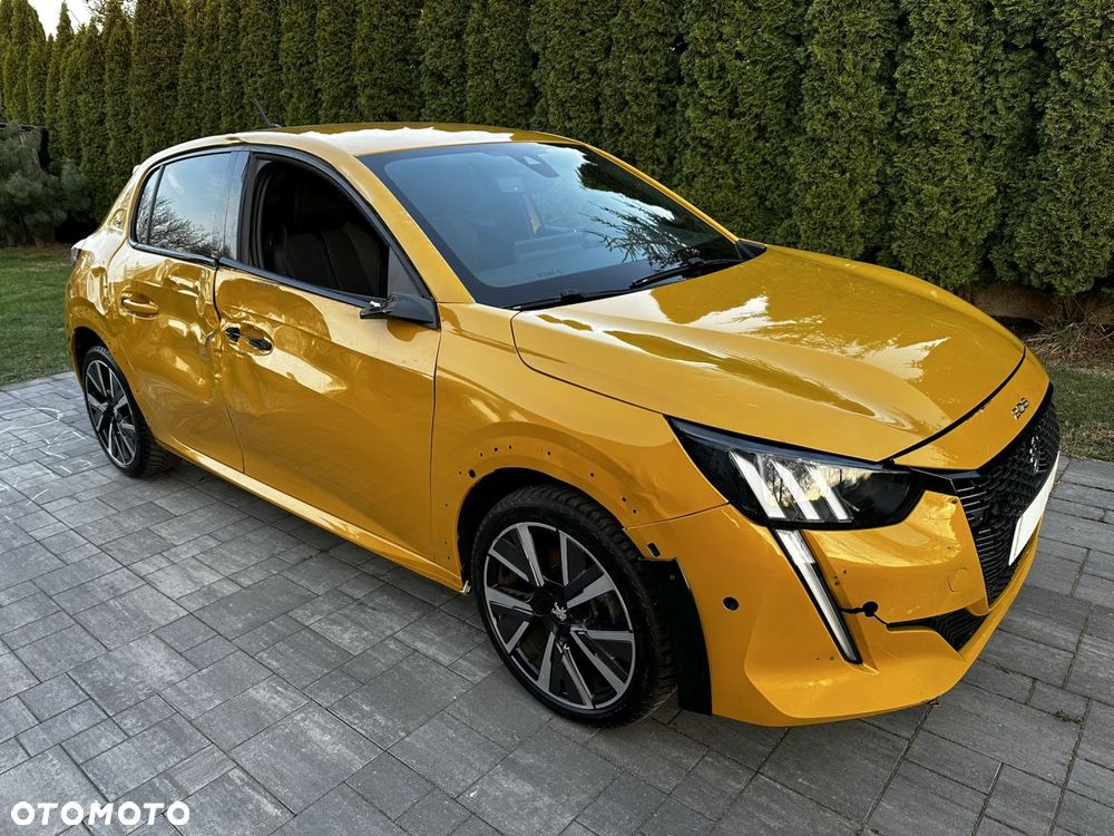 Peugeot 208 PureTech 100 GT - 12