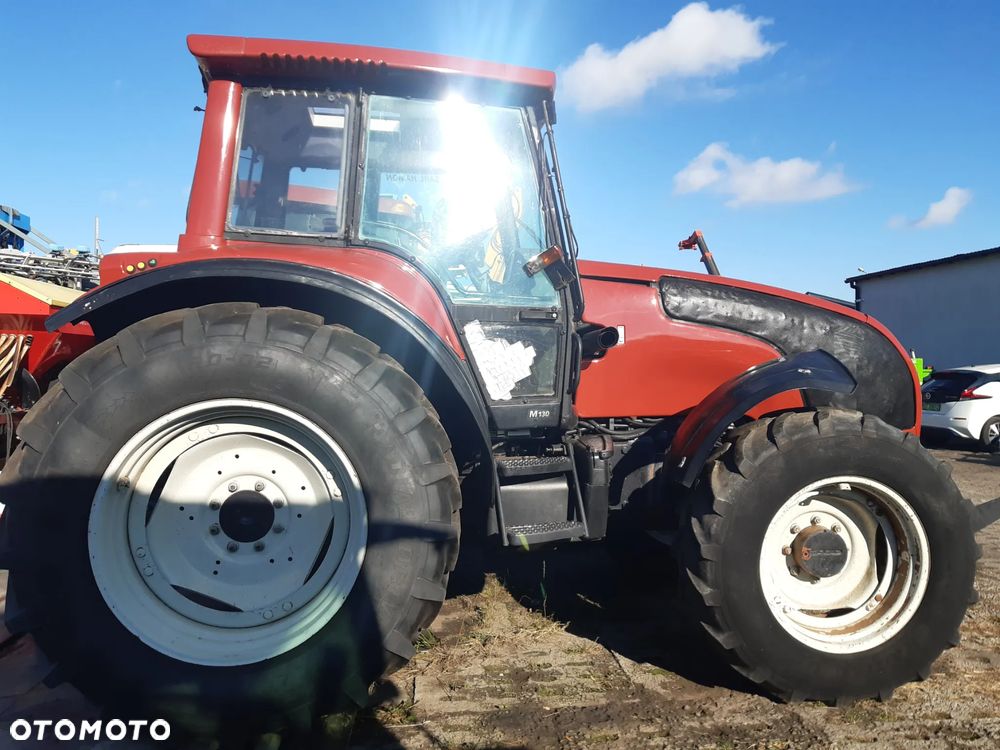 Valtra M130 - 3