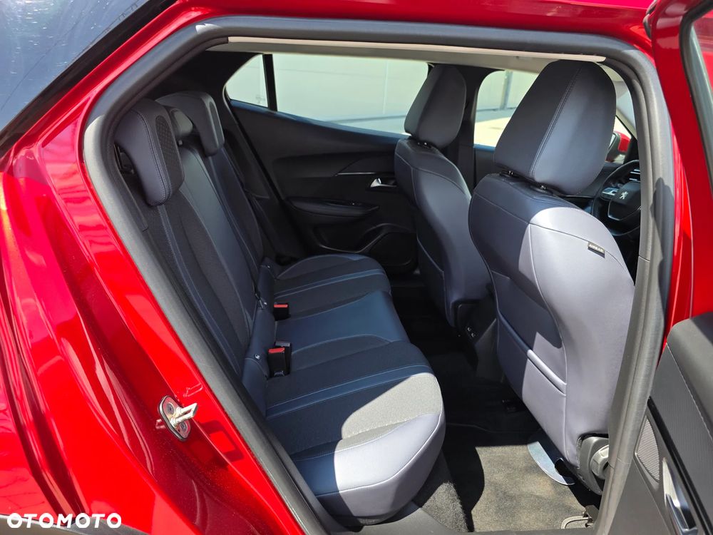 Peugeot 2008 PureTech 130 GT Pack - 23