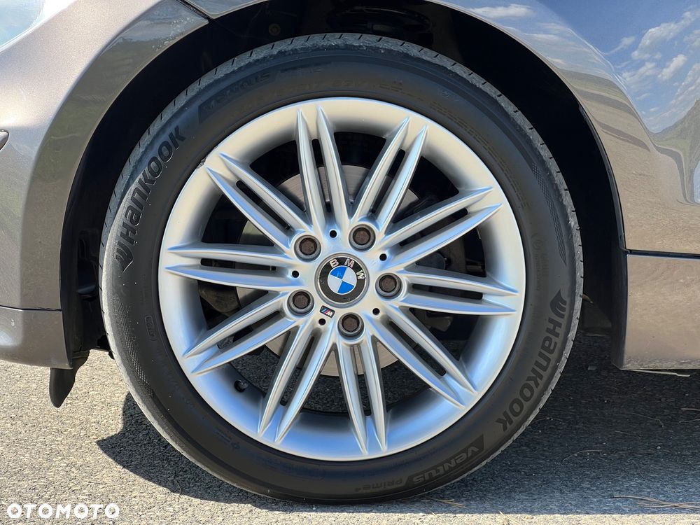 BMW Seria 1 120i - 10