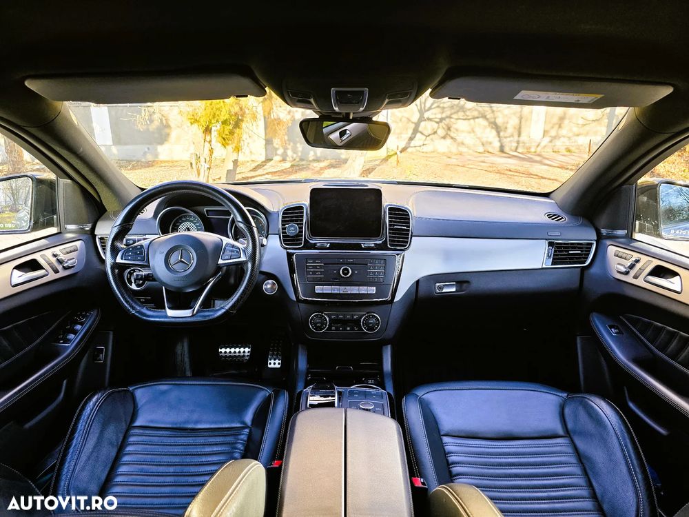 Mercedes-Benz GLE - 12