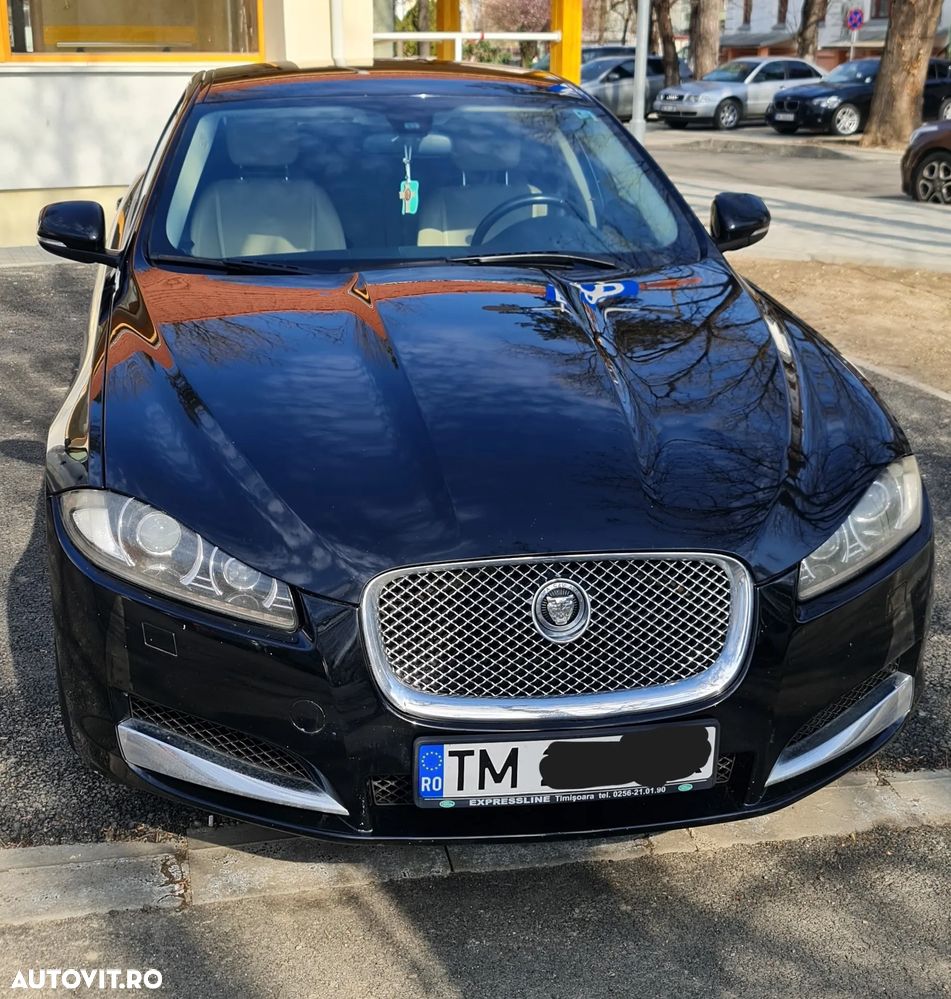 Jaguar XF - 1