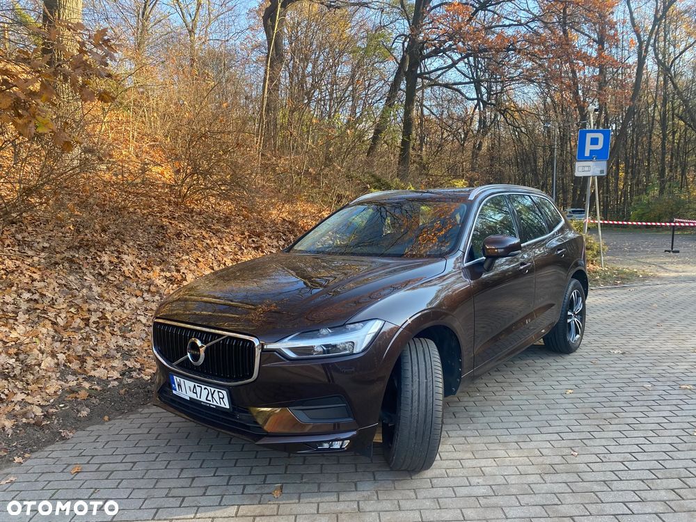Volvo XC 60 T5 AWD Momentum - 2
