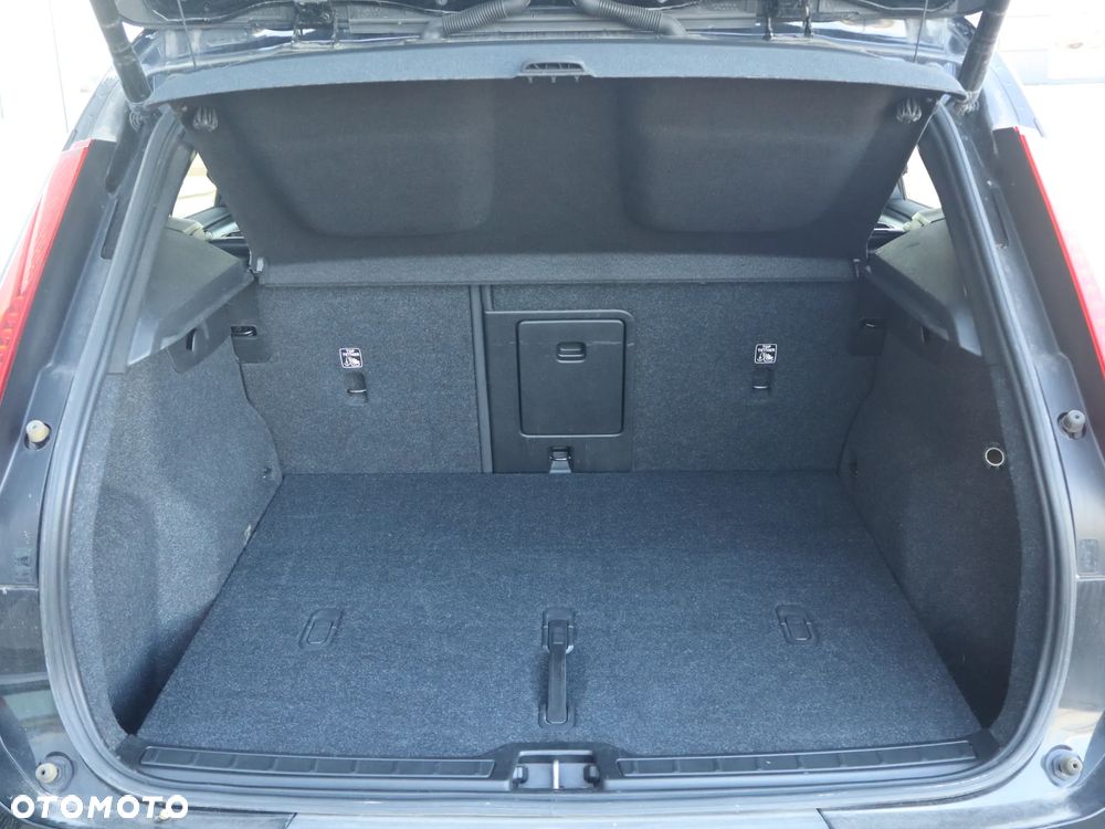 Volvo XC 40 B4 B Momentum - 16