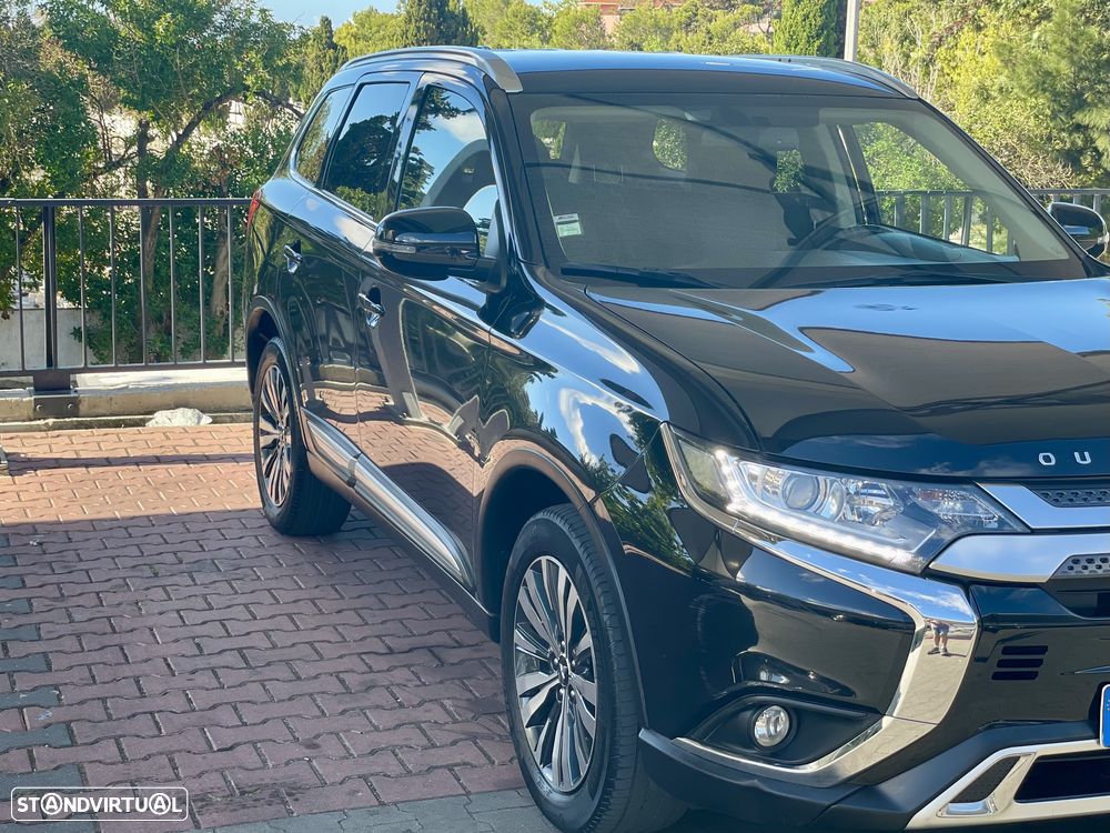 Mitsubishi Outlander 2.0 Kaiteki CVT - 28