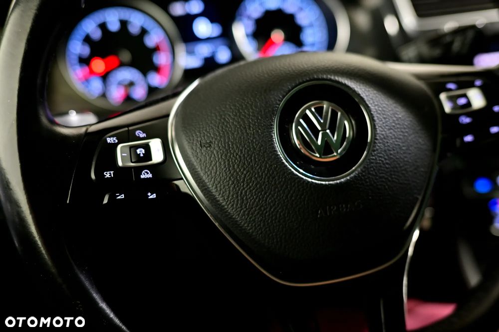 Volkswagen Golf 1.4 TSI BlueMotion Technology Highline - 23