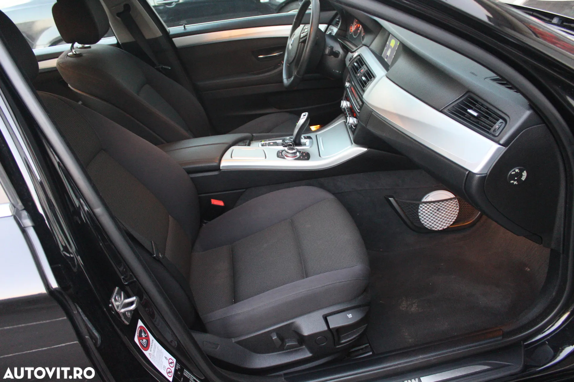 BMW Seria 5 520d - 18