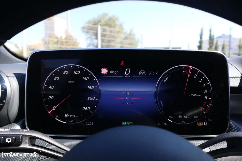 Mercedes-Benz C 300 e AMG Line - 27