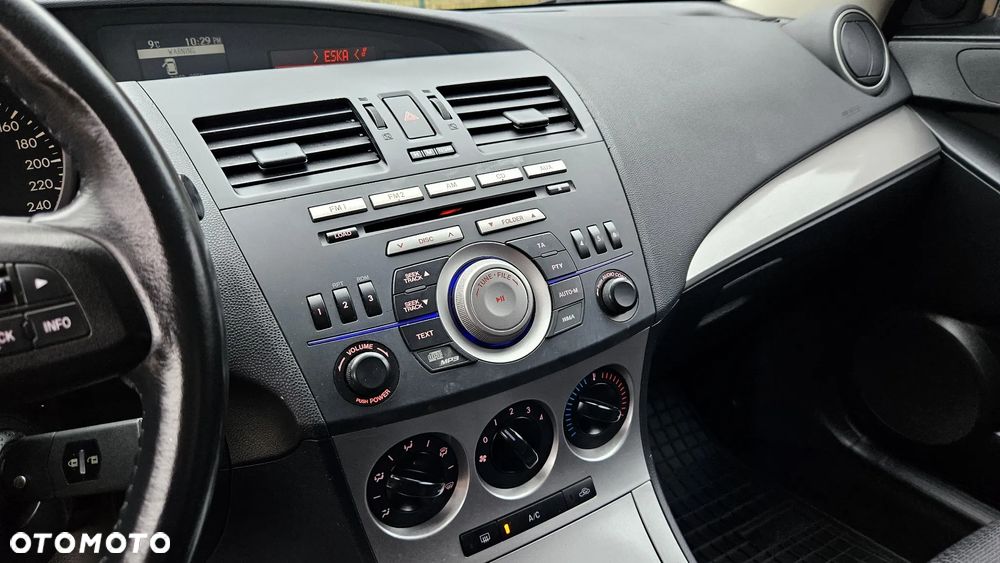 Mazda 3 1.6 Comfort - 32