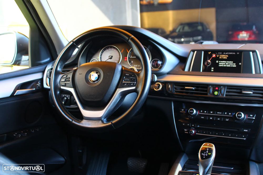 BMW X5 25 d sDrive Comfort 7L - 10