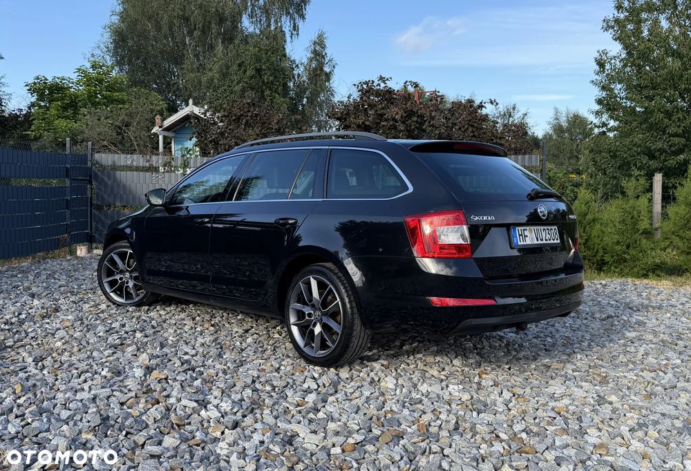 Skoda Octavia 2.0 TDI DSG Premium Edition - 22